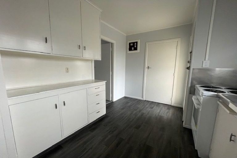 Photo of property in 2/82 Huia Road, Papatoetoe, Auckland, 2025