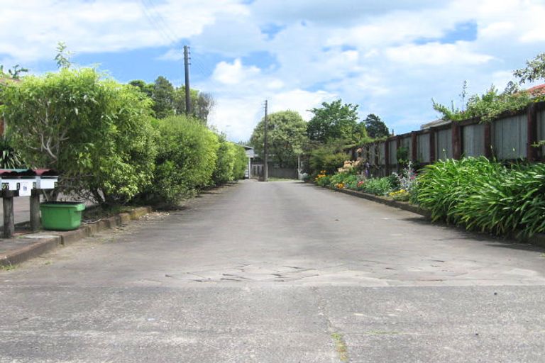 Photo of property in 55 Kenderdine Road, Papatoetoe, Auckland, 2025