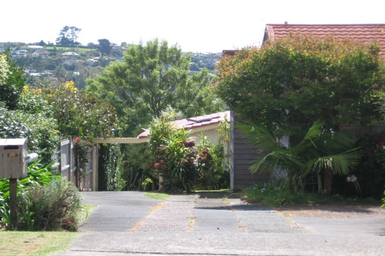 Photo of property in 1/10 Hyde Road, Rothesay Bay, Auckland, 0630