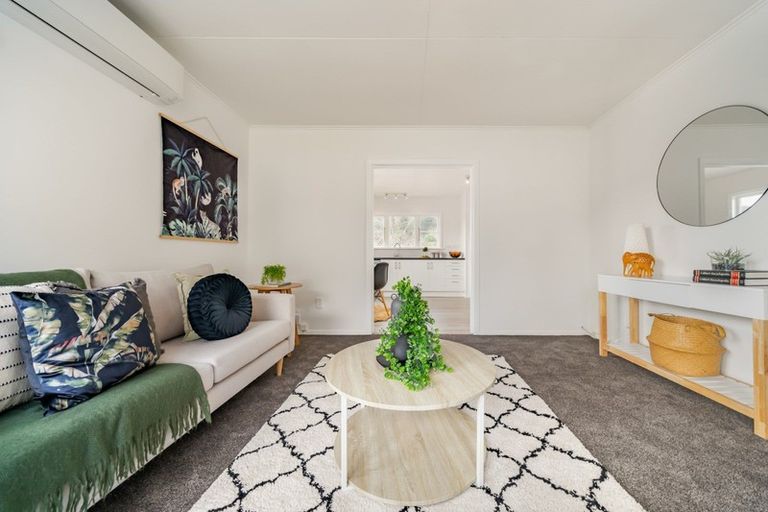 Photo of property in 49 Lees Grove, Wainuiomata, Lower Hutt, 5014