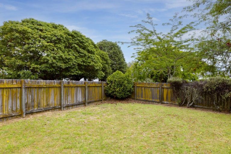 Photo of property in 53 Grace Crescent, Richmond Heights, Taupo, 3330