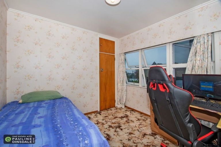 Photo of property in 5 Adams Place, Te Kamo, Whangarei, 0112