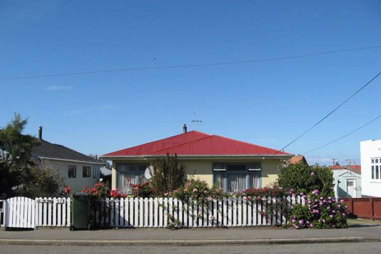 Photo of property in 27 Clyde Street, Oamaru North, Oamaru, 9400