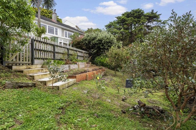 Photo of property in 11 Leveson Street, Strathmore Park, Wellington, 6022