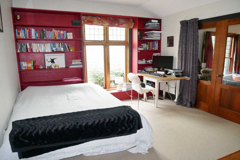 Photo of property in 15 Paparoa Street, Papanui, Christchurch, 8053