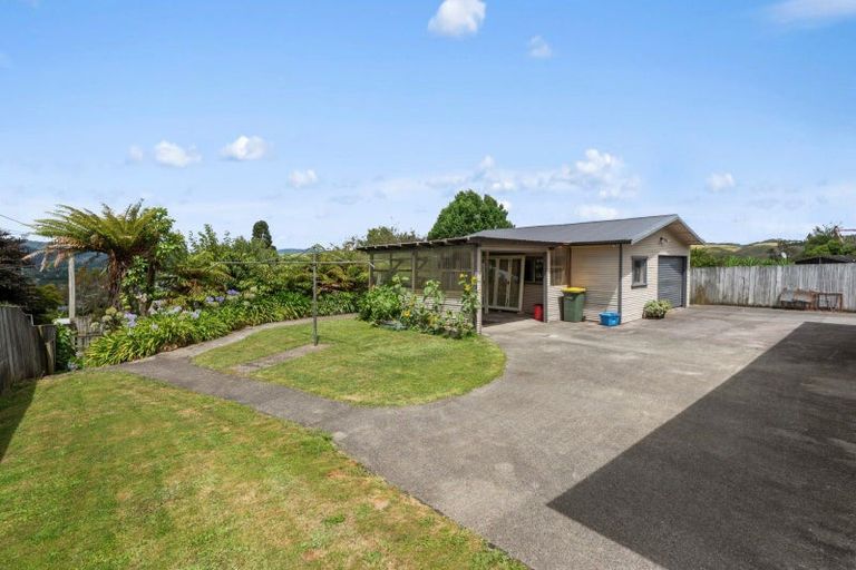 Photo of property in 65 Mountain Road, Western Heights, Rotorua, 3015