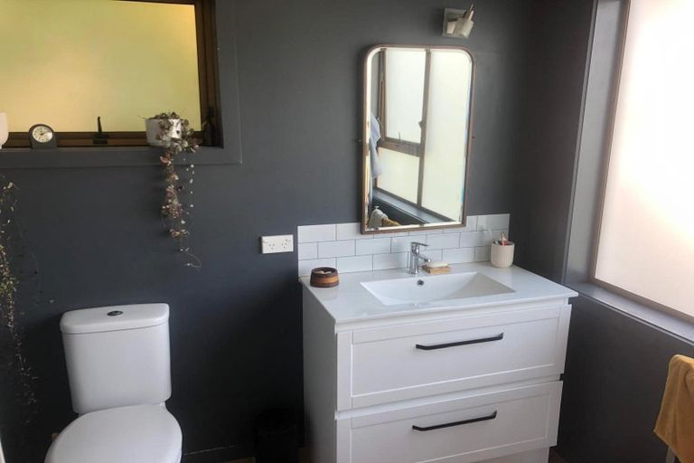 Photo of property in 27 Tresillian Avenue, Marybank, Nelson, 7010