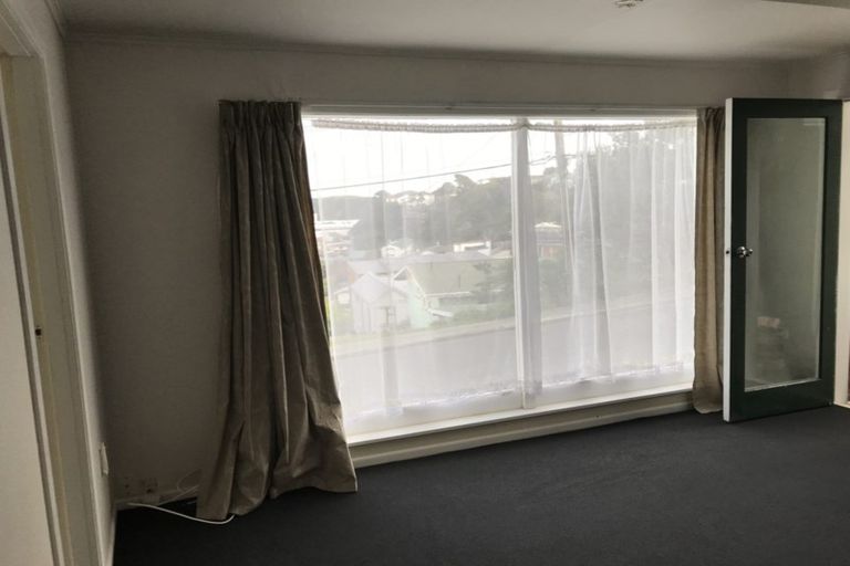 Photo of property in 139 Maupuia Road, Miramar, Wellington, 6022