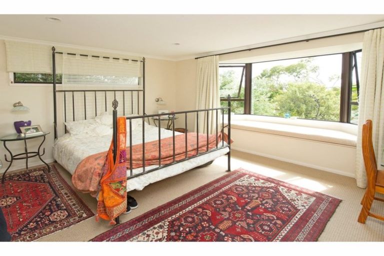 Photo of property in 115 Pacific Parade, Army Bay, Whangaparaoa, 0930