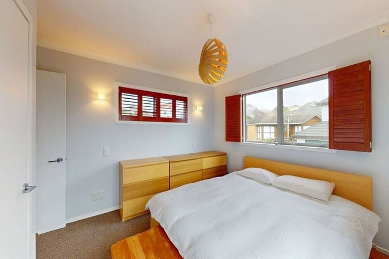 Photo of property in 15 Monteith Grove, Brooklyn, Wellington, 6021