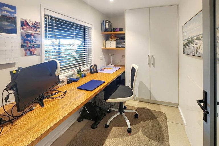 Photo of property in 29 Burns Road, Hospital Hill, Napier, 4110