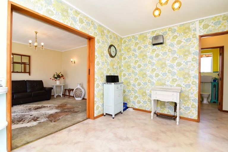 Photo of property in 4 Central Avenue, Gonville, Whanganui, 4501