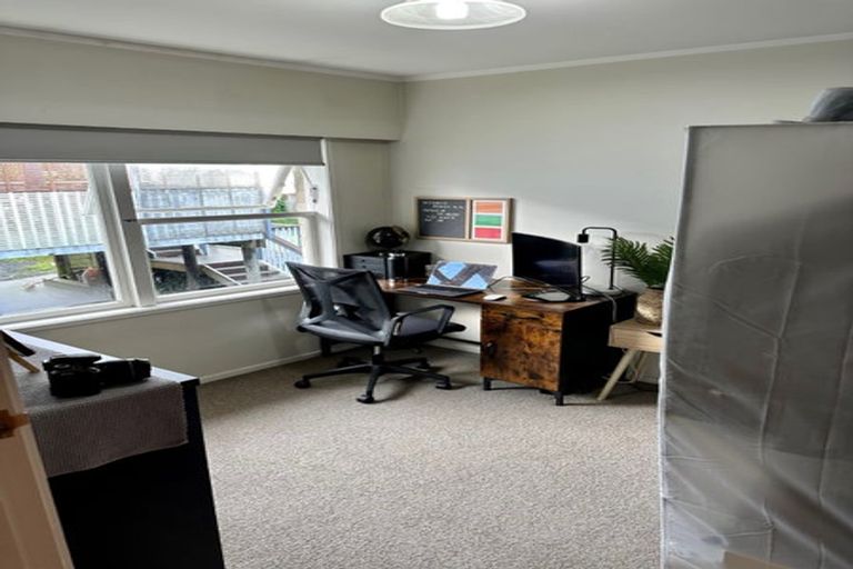 Photo of property in 2/10 Marsden Avenue, Mount Eden, Auckland, 1024