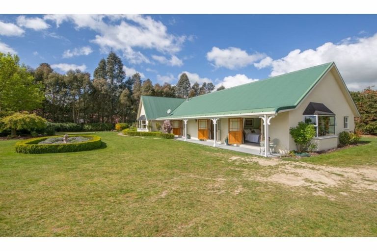 Photo of property in 12 Manna Place, West Melton, Christchurch, 7675