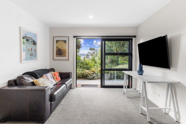 Photo of property in 5 Torr Street, Vauxhall, Dunedin, 9013