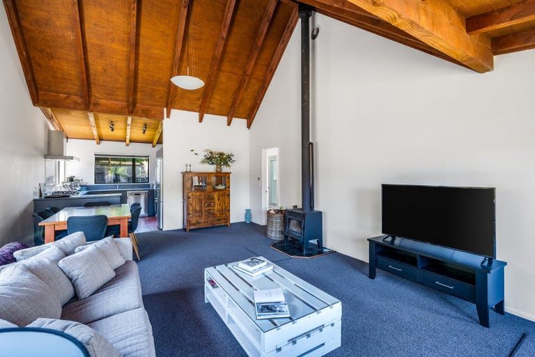 Photo of property in 42 Rata Street, Wanaka, 9305