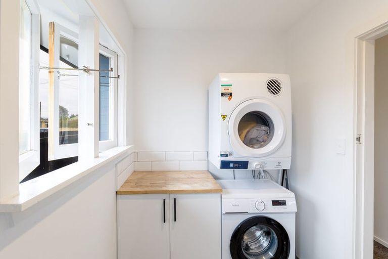 Photo of property in 5 Cromer Place, New Brighton, Christchurch, 8062