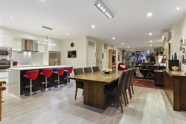 Photo of property in 87 Buckley Avenue, Hobsonville, Auckland, 0616