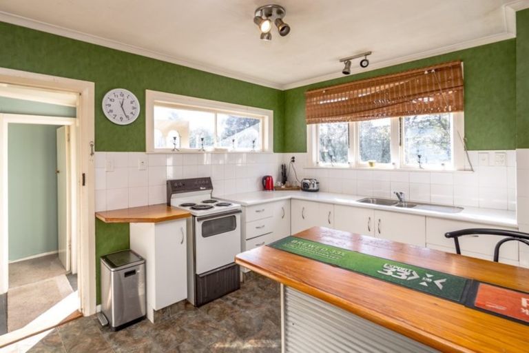 Photo of property in 442 High Street South, Carterton, 5713