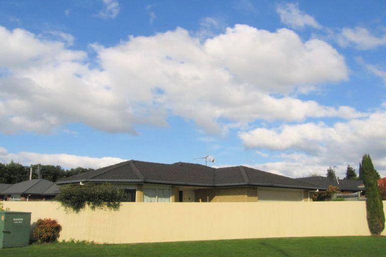 Photo of property in 1 Ranfurly Terrace, Pyes Pa, Tauranga, 3112