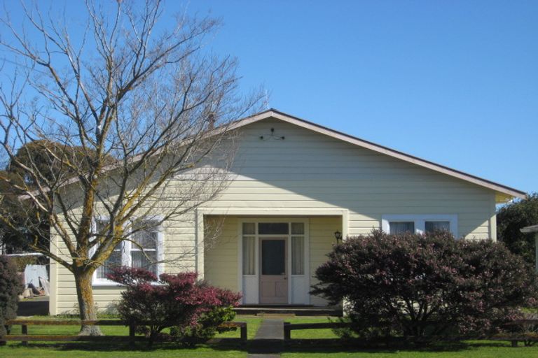 Photo of property in 11 Rira Street, Marton, 4710