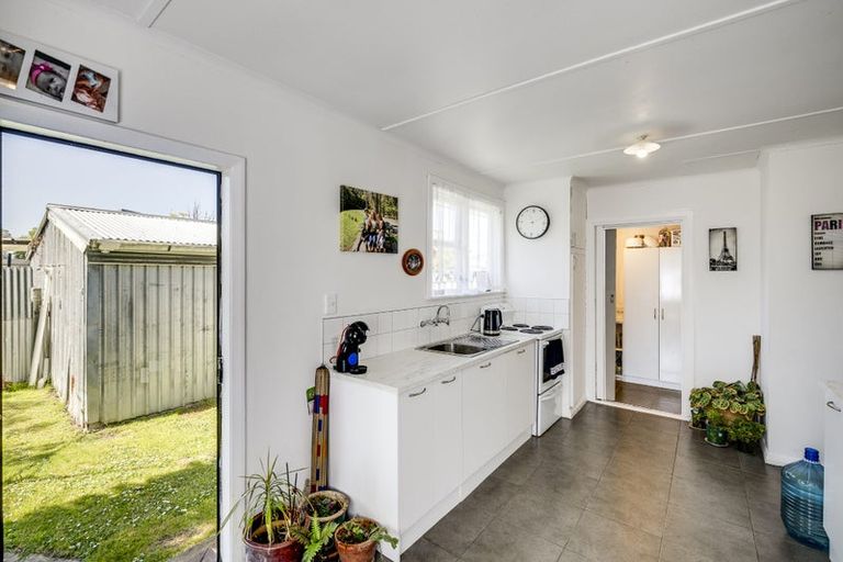 Photo of property in 46 Massey Crescent, Marewa, Napier, 4110