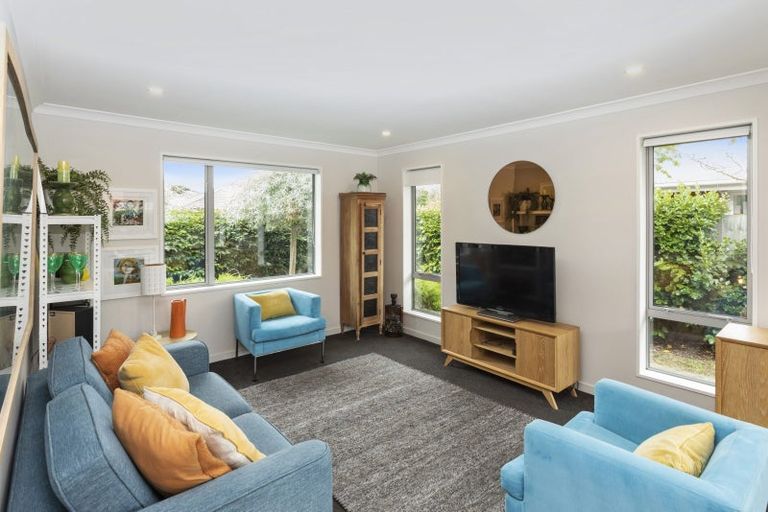 Photo of property in 1/11 North Avon Road, Richmond, Christchurch, 8013