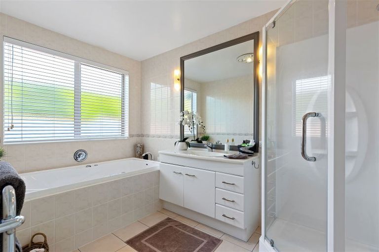 Photo of property in 1 Bahamas Key, Papamoa Beach, Papamoa, 3118