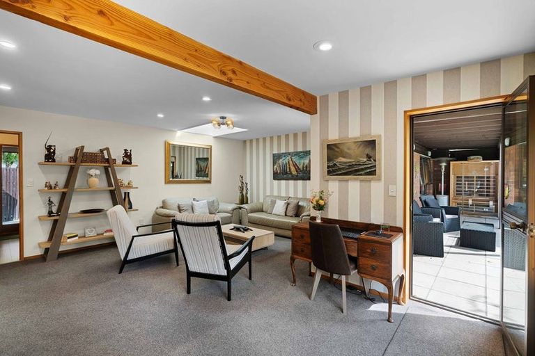 Photo of property in 33 Lancewood Drive, Halswell, Christchurch, 8025