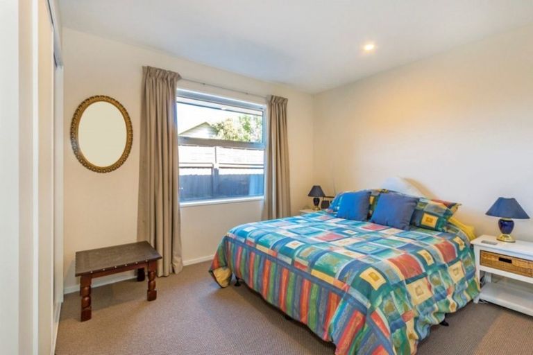 Photo of property in 24 Cairnbrae Drive, Prebbleton, 7604