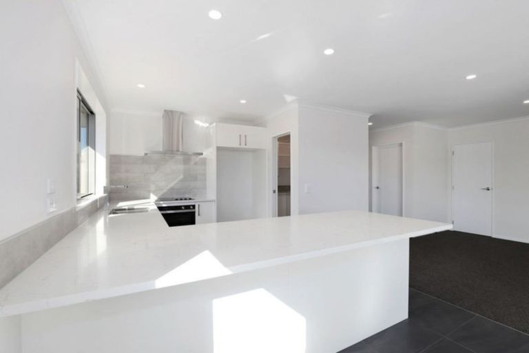 Photo of property in 8 Loader Place, Pokeno, 2402