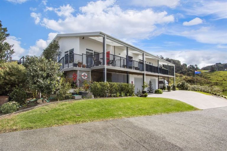 Photo of property in 22 Tohora View, Waihi Beach, 3611