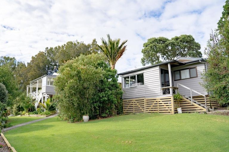 Photo of property in 325 Sandspit Road, Warkworth, 0982