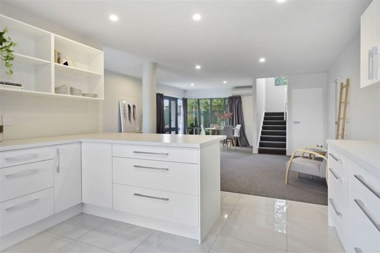 Photo of property in 27 Nyoli Street, Northcote, Christchurch, 8052