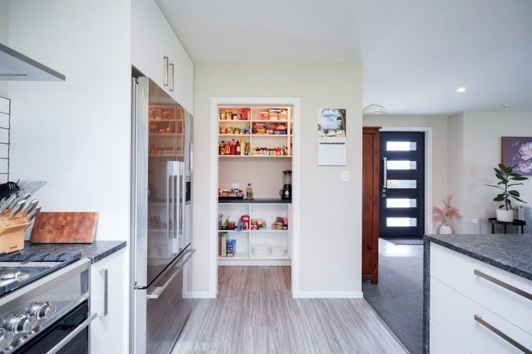 Photo of property in 32 Lumsden Drive, Waikiwi, Invercargill, 9810