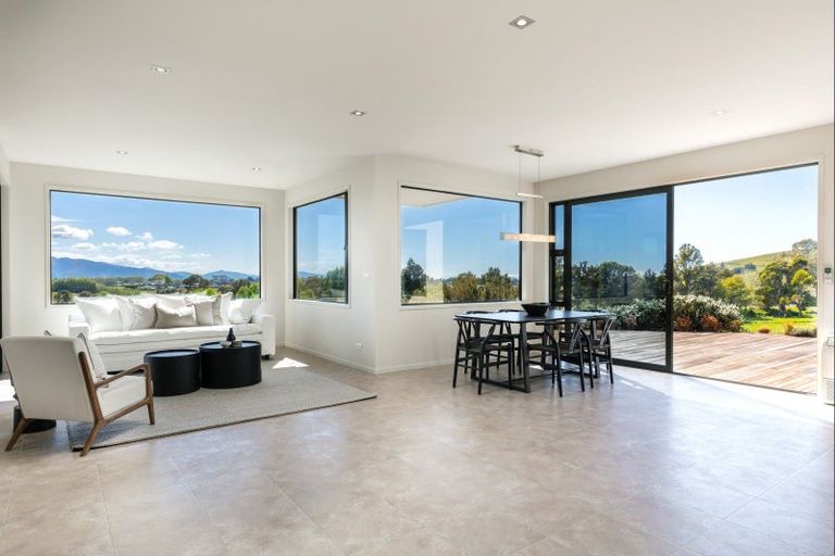 Photo of property in 198 Wither Road, Witherlea, Blenheim, 7201