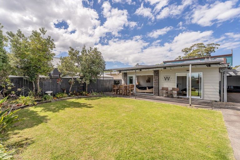 Photo of property in 137a Cook Drive, Whitianga, 3510