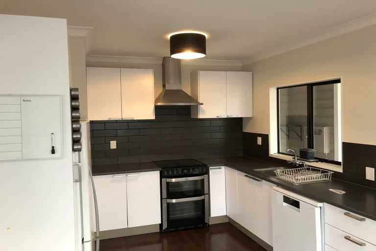 Photo of property in 67 Benmore Avenue, Cloverlea, Palmerston North, 4412