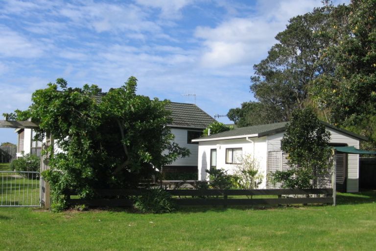 Photo of property in 20 Mccall Avenue, Pauanui, Hikuai, 3579