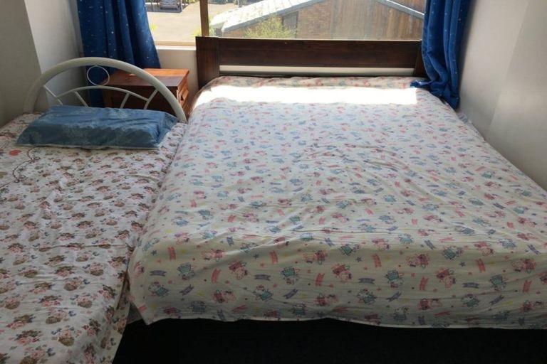 Photo of property in 7/18 Seabrook Avenue, New Lynn, Auckland, 0600