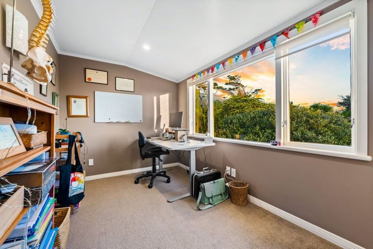 Photo of property in 71 Hamilton Road, Waimauku, 0881