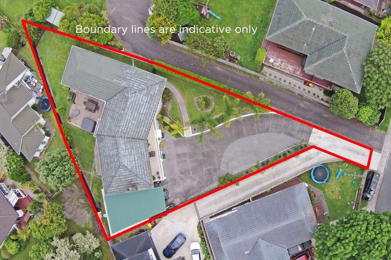 Photo of property in 13 Hanover Place, Pahurehure, Papakura, 2113