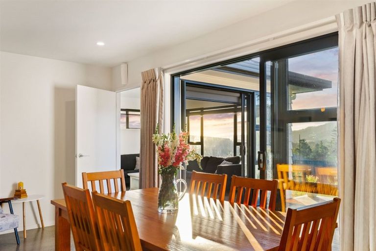 Photo of property in 1 Jeroboam Loop, Kumeu, 0810