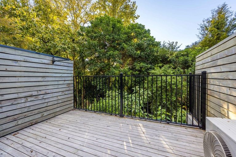 Photo of property in 2/125b Metcalfe Road, Ranui, Auckland, 0612