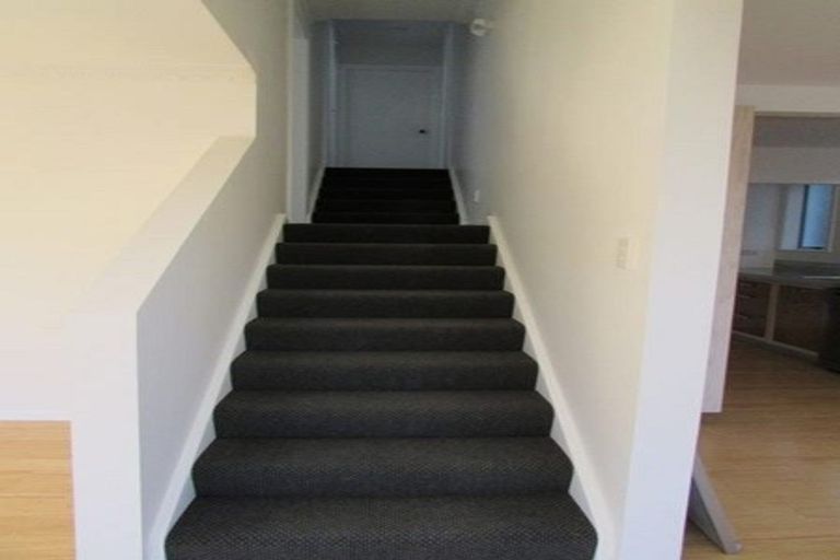 Photo of property in 9 Foster Terrace, Lyttelton, 8082