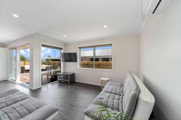 Photo of property in 82 Harakeke Drive, Wharewaka, Taupo, 3330