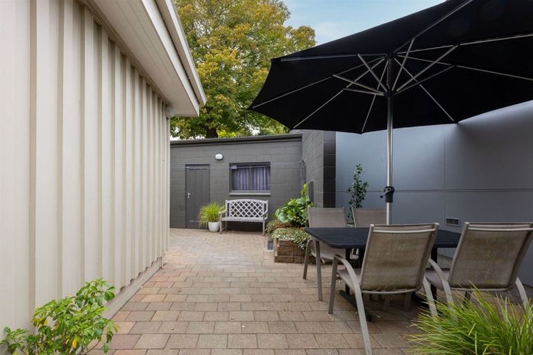 Photo of property in 15 Crichton Terrace, Cashmere, Christchurch, 8022