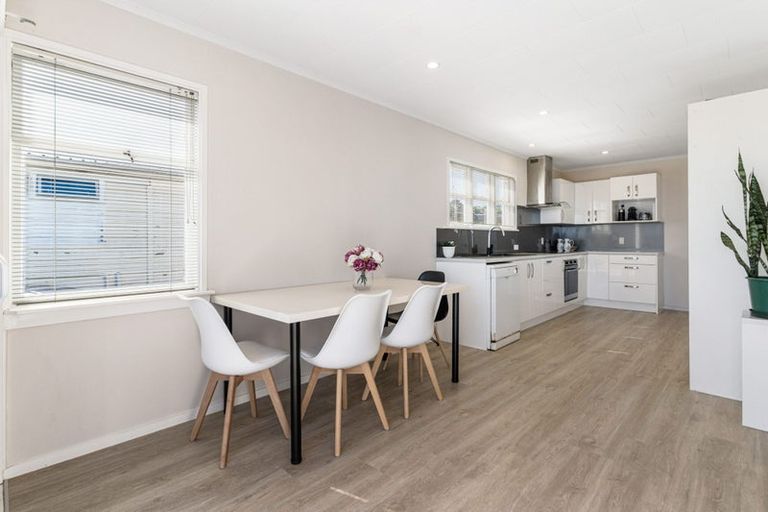 Photo of property in 96 Maraetai Drive, Maraetai, Auckland, 2018