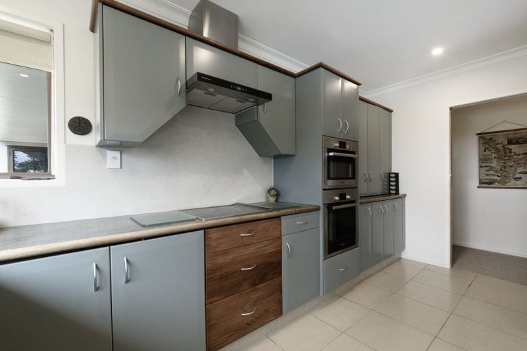 Photo of property in 55 Eaton Crescent, Matua, Tauranga, 3110