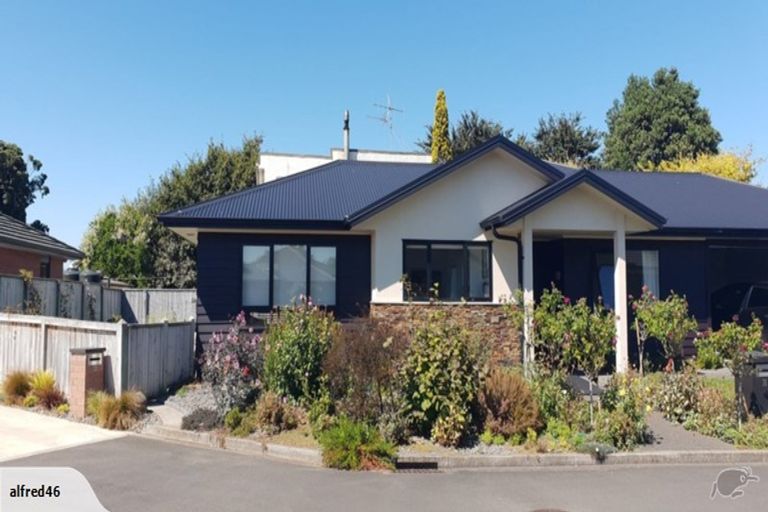 Photo of property in 28 Purnell Street, College Estate, Whanganui, 4500